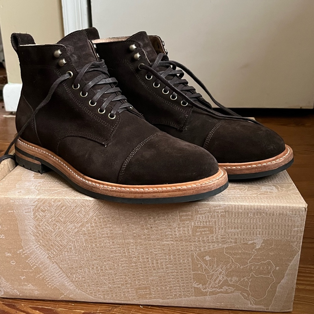 Taylor Stitch Moto Boot Weatherproof Chocolate Suede - Mens Size 10.5